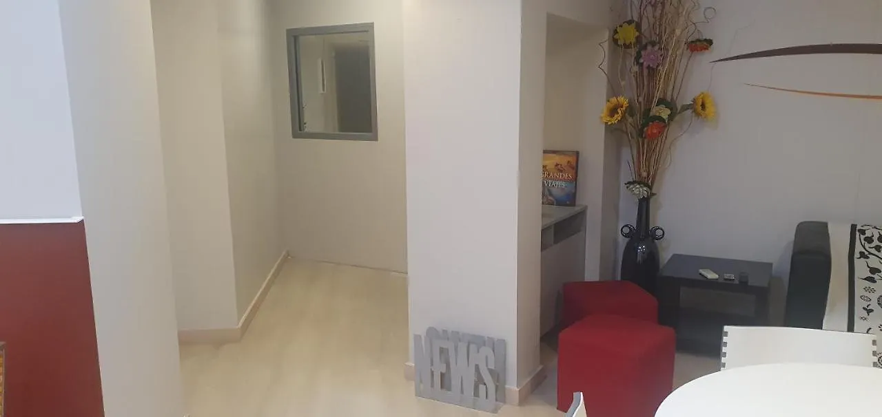Hostal Aslyp 114 Барселона 2*,  Испания