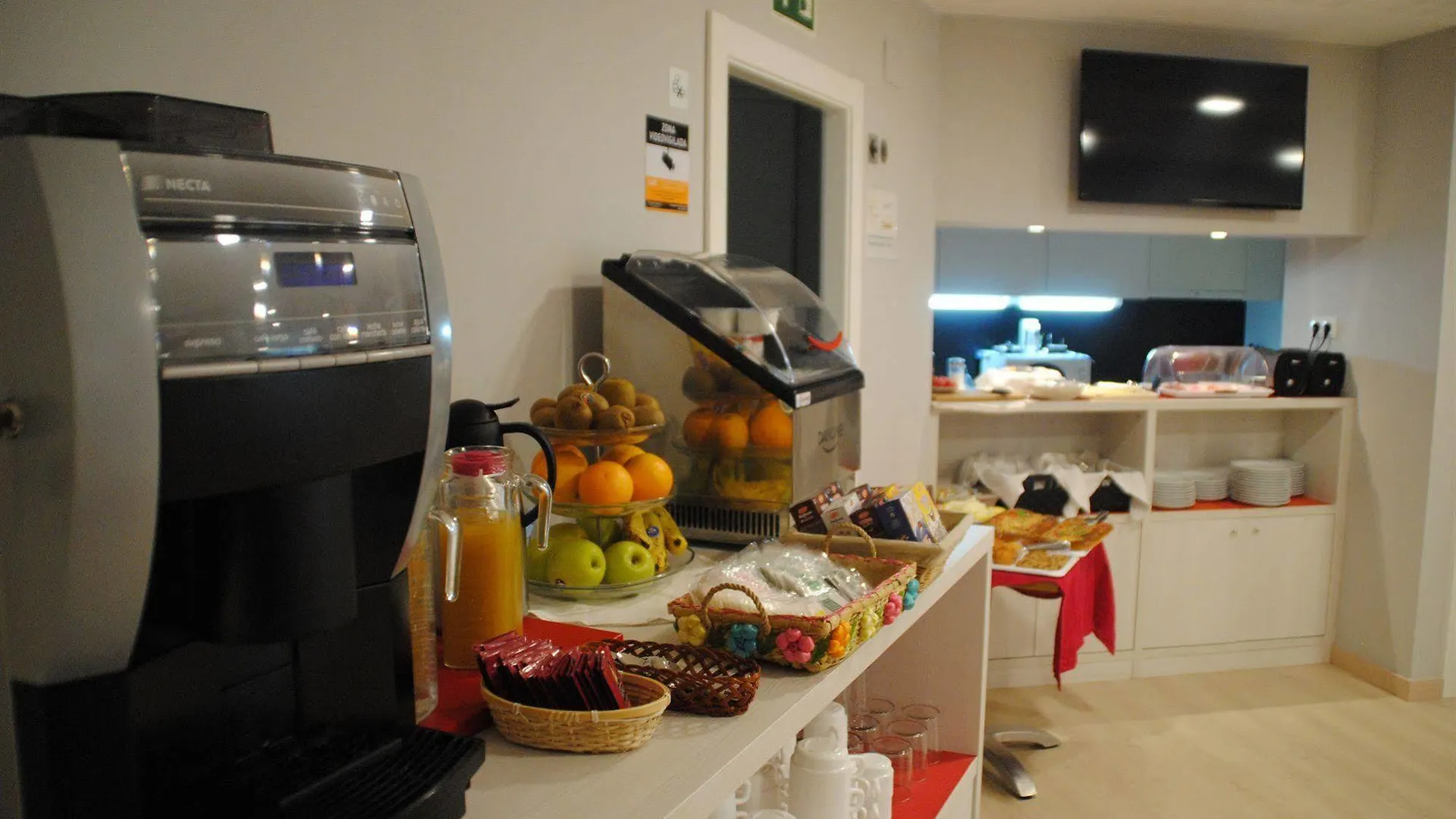 Hostal Aslyp 114 Barcelona Vendégház